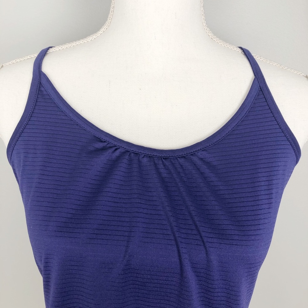 Workout Top - Picture 3 of 8